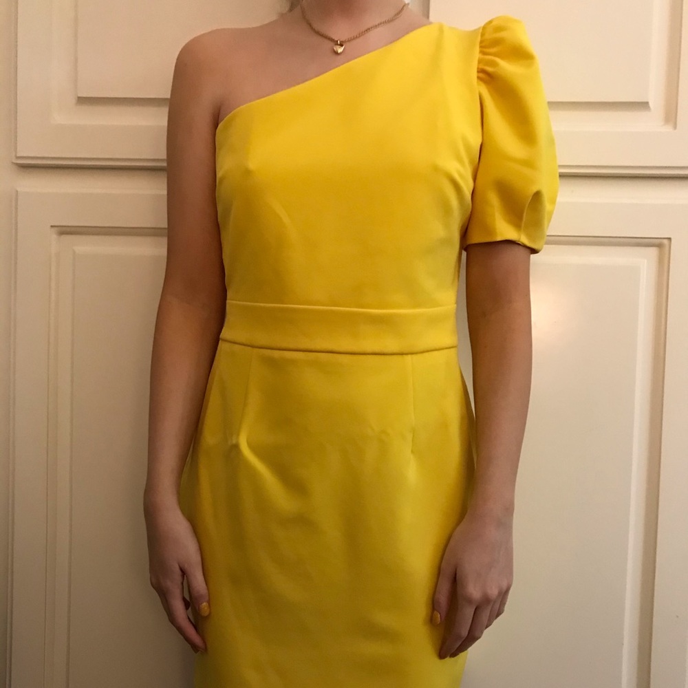 NWT ZARA Yellow one shoulder dress US small